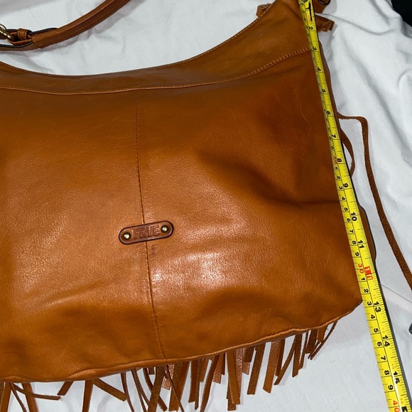 Like new Frye Whiskey Heidi Fringe Hobo slouchy Bag - Picture 8 of 15